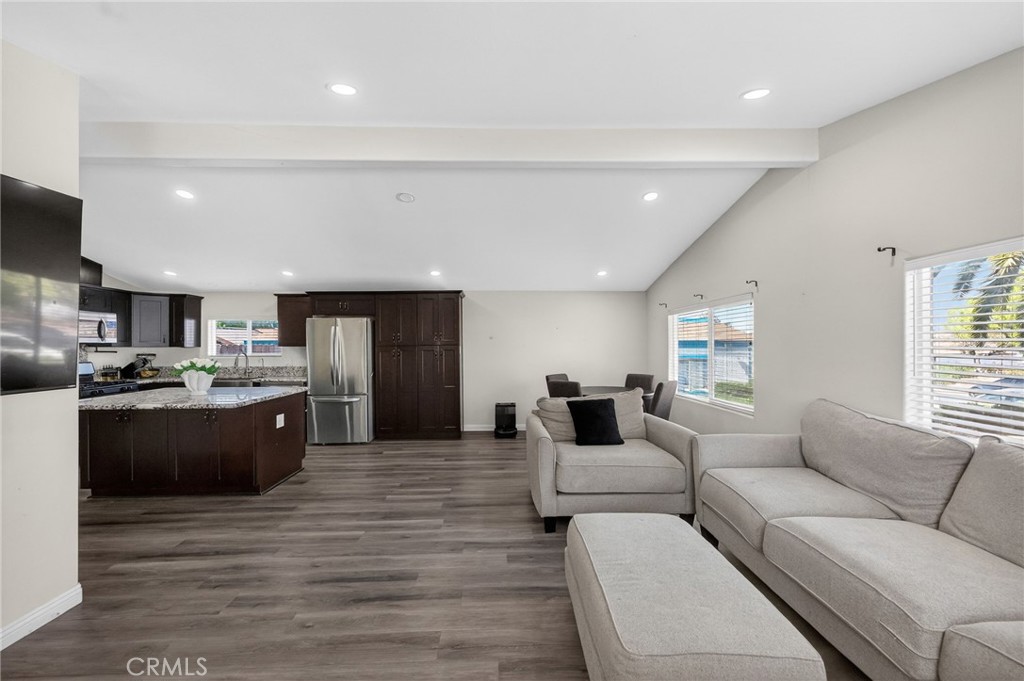 34653 The Farm Road Wildomar, CA 92595 - Photo 9 of 54