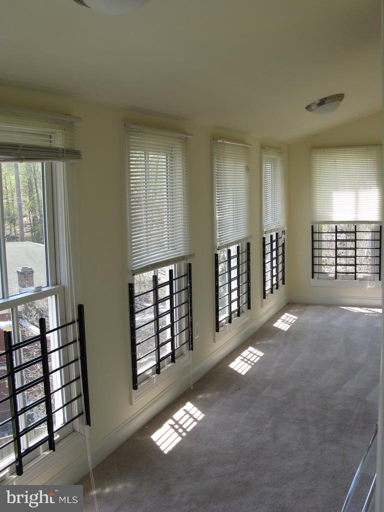 3820 Church Road Ellicott City, MD 21043 - Photo 11 of 24 3820 Unit B Bedroom