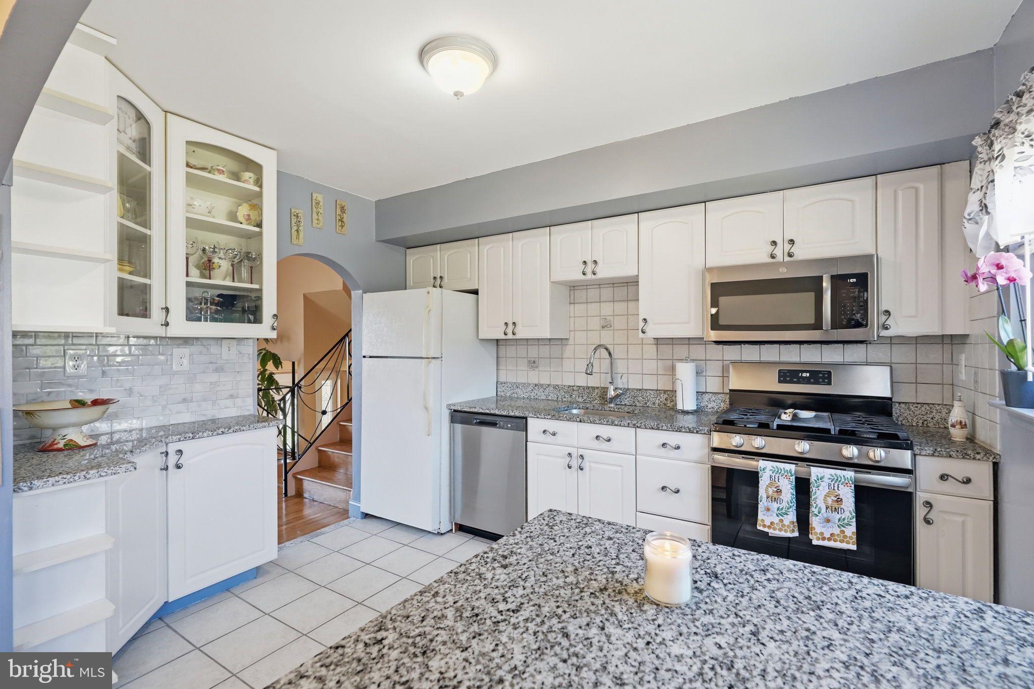 1119 Kent Lane Philadelphia, PA 19115 - Photo 14 of 38
