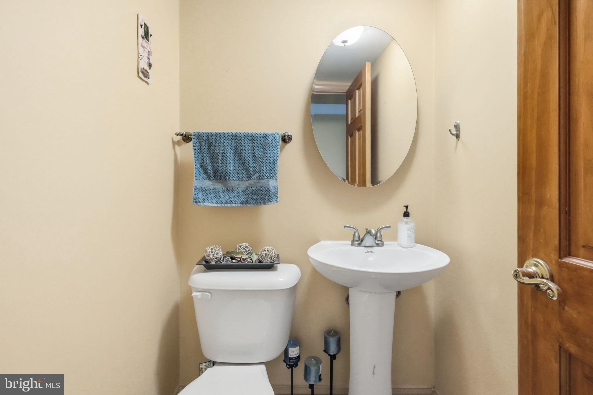 1119 Kent Lane Philadelphia, PA 19115 - Photo 21 of 38