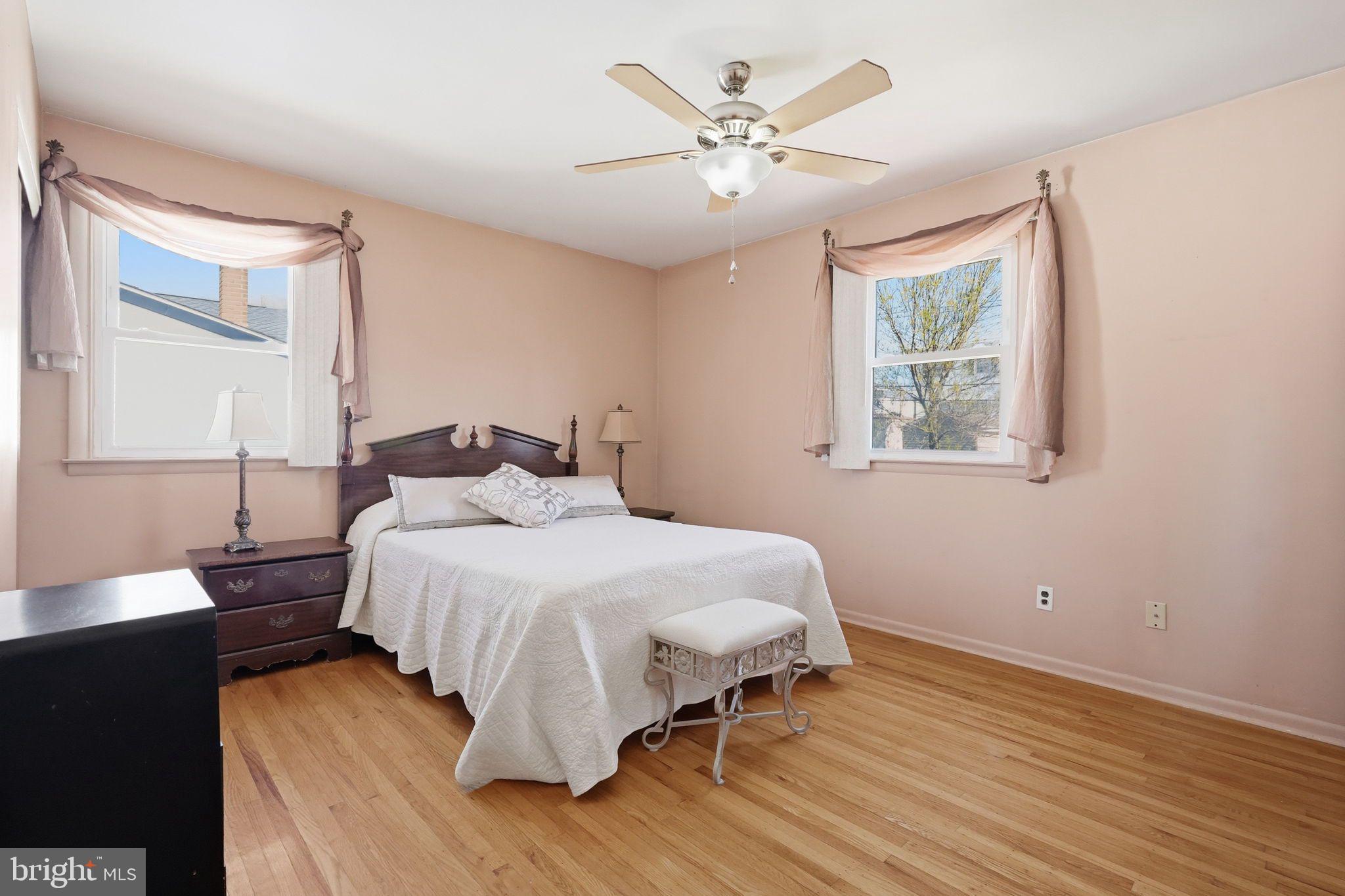 1119 Kent Lane Philadelphia, PA 19115 - Photo 23 of 38