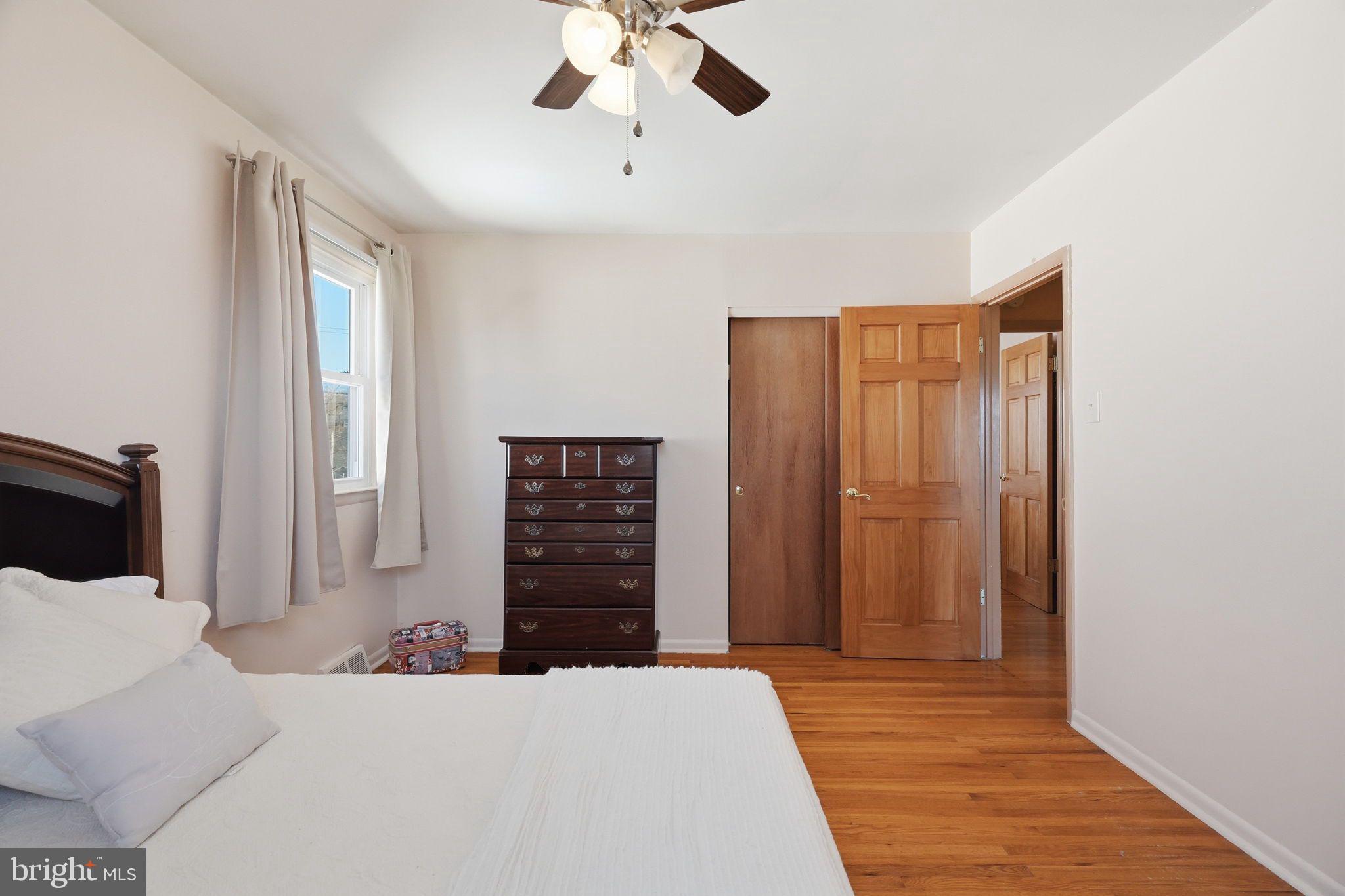 1119 Kent Lane Philadelphia, PA 19115 - Photo 27 of 38