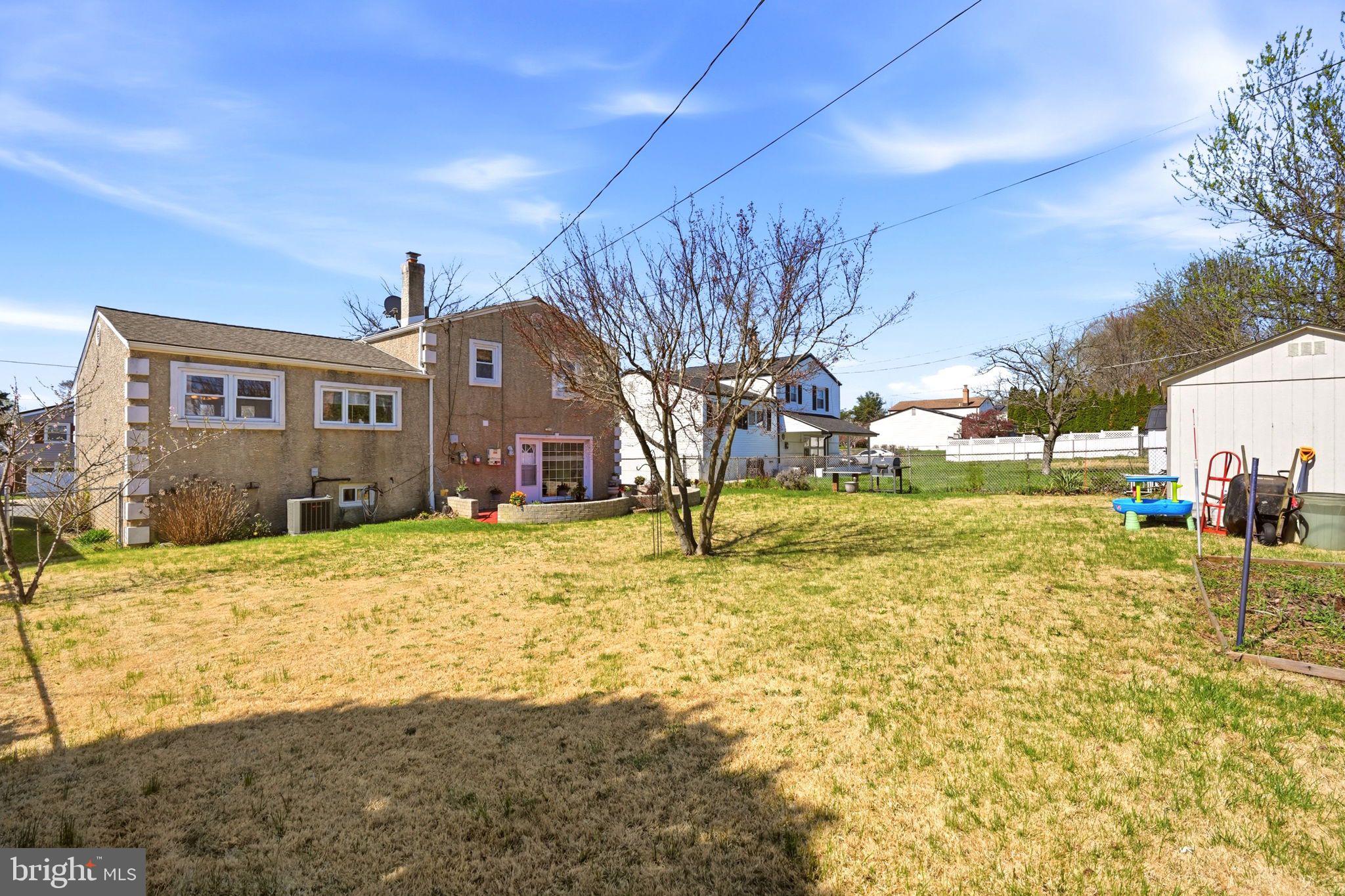 1119 Kent Lane Philadelphia, PA 19115 - Photo 36 of 38