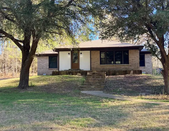 $370,000 | 92 Summer Place, Huntsville, TX 77340