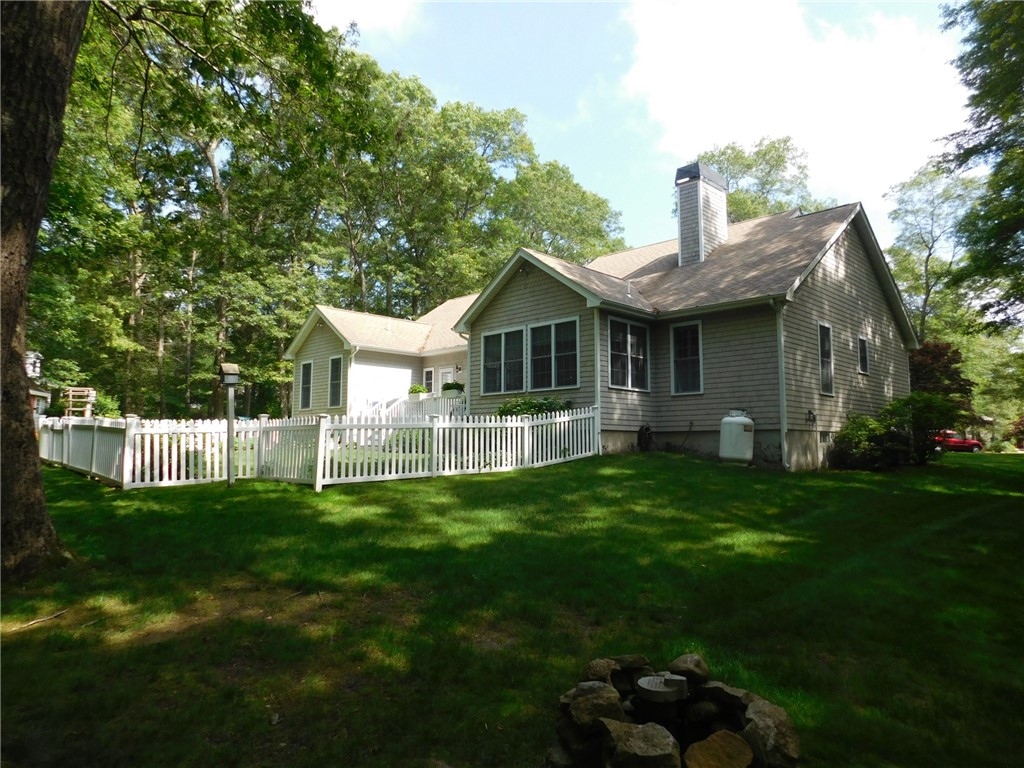 32 Preservation Drive Exeter, RI 02874 - Photo 11 of 47