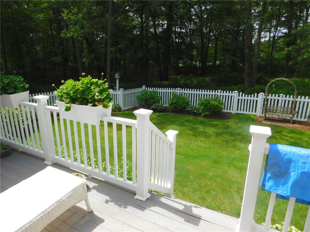 32 Preservation Drive Exeter, RI 02874 - Photo 15 of 47
