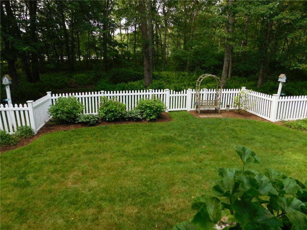 32 Preservation Drive Exeter, RI 02874 - Photo 16 of 47