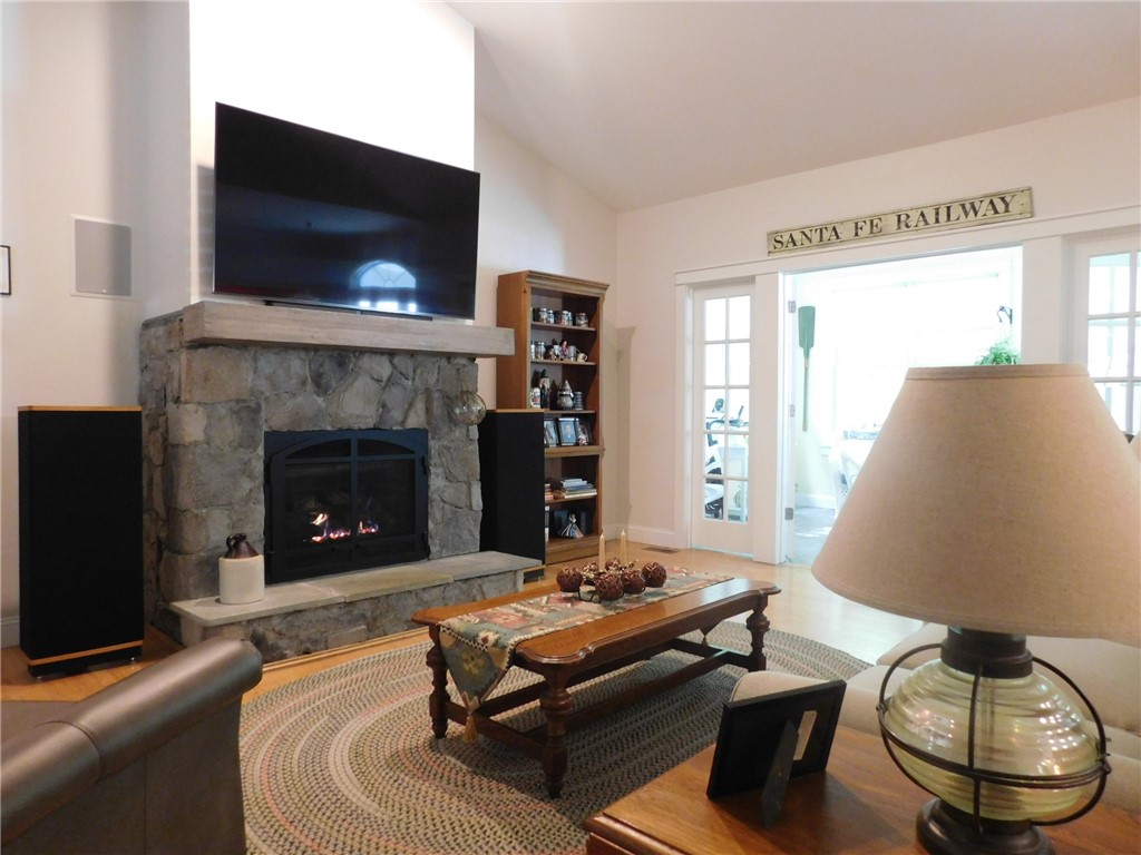 32 Preservation Drive Exeter, RI 02874 - Photo 17 of 47