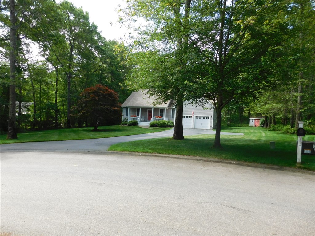 32 Preservation Drive Exeter, RI 02874 - Photo 3 of 47