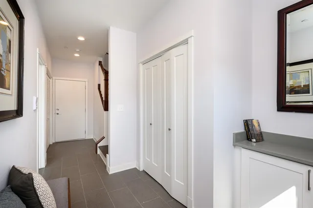 $3,400 | 3233 South Stewart Avenue, Chicago, IL 60616