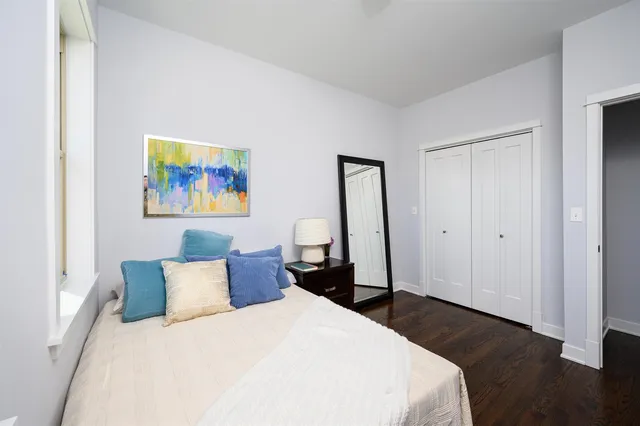 $3,400 | 3233 South Stewart Avenue, Chicago, IL 60616