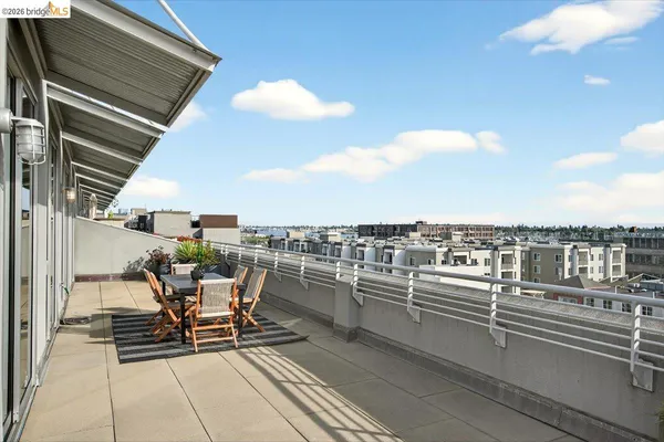 $1,175,000 | 201 4th Street, Unit 601, Oakland, CA 94607