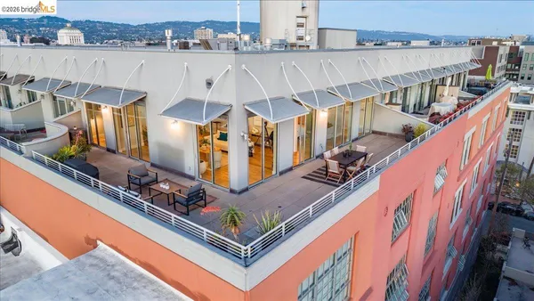 $1,175,000 | 201 4th Street, Unit 601, Oakland, CA 94607