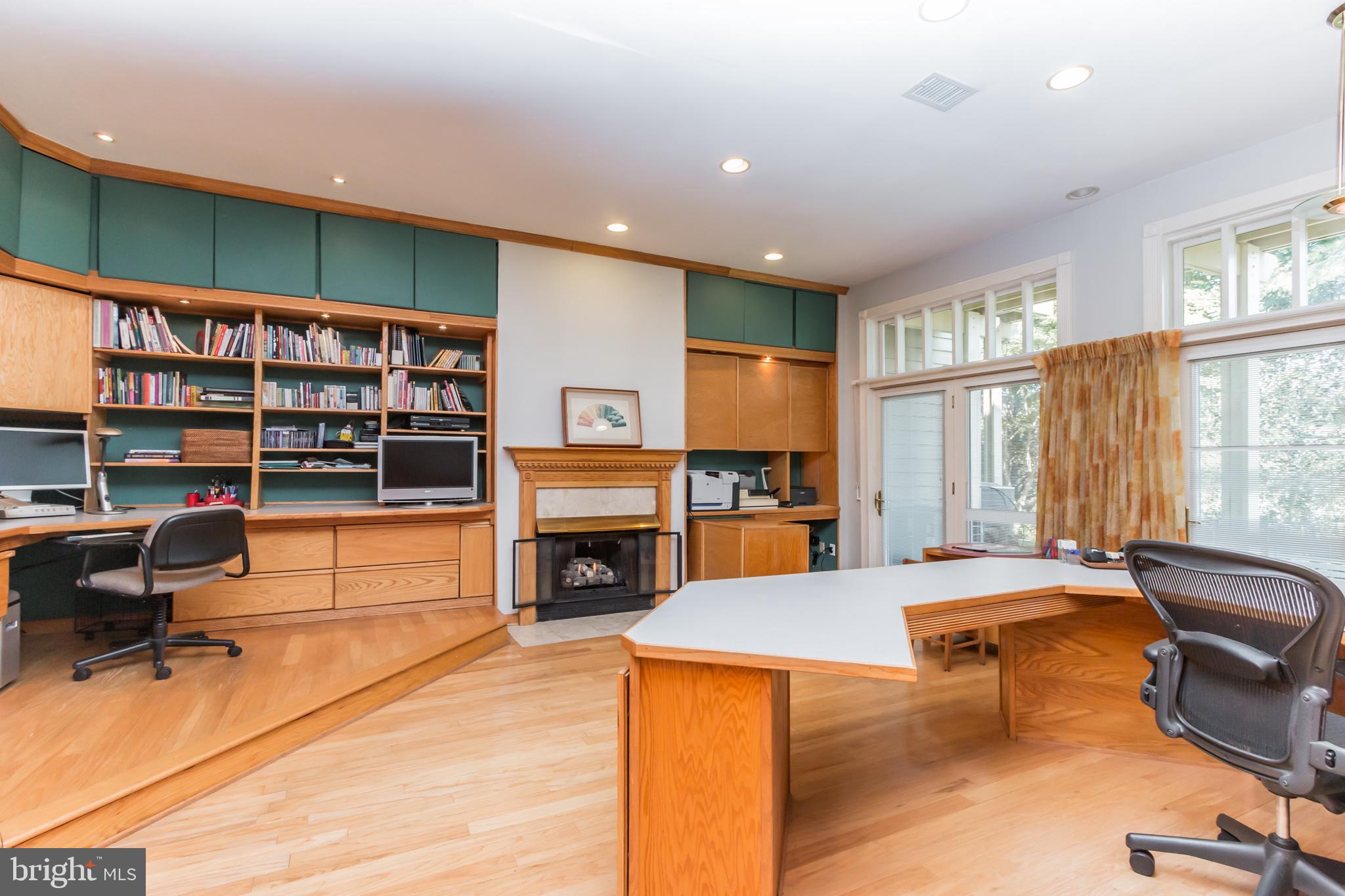 11115 Watermans Drive Reston, VA 20191 - Photo 31 of 42 Rereation Room/Office
