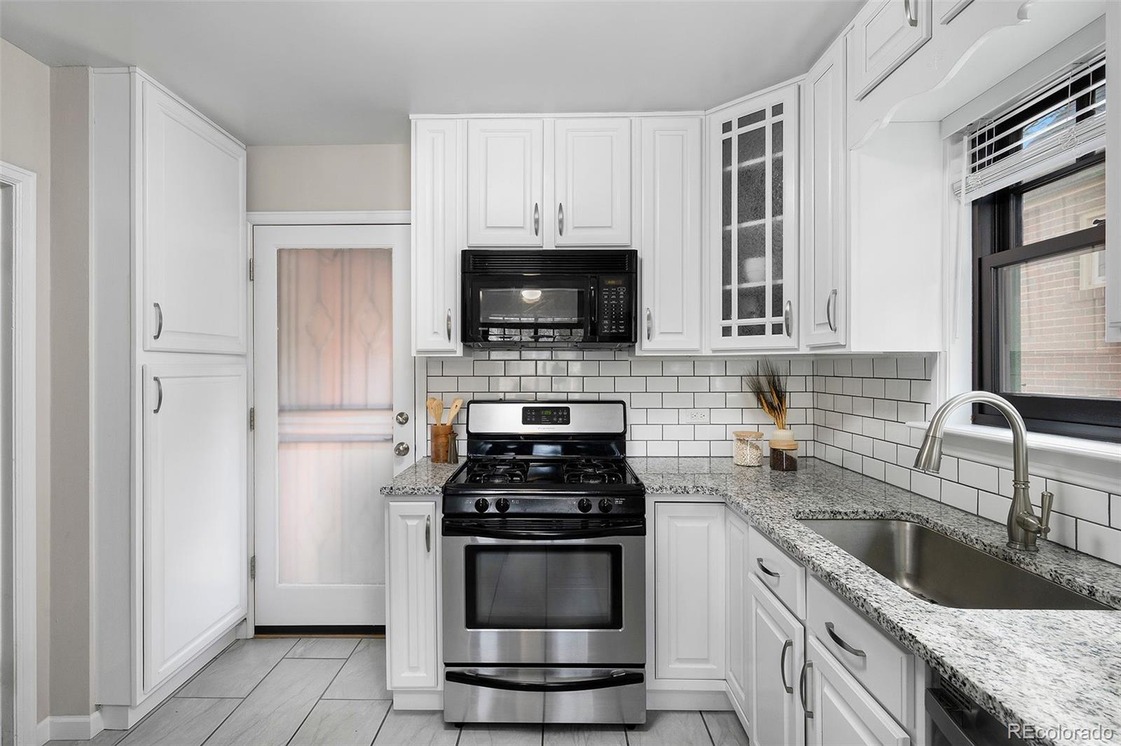 2550 Glencoe Street Denver, CO 80207 - Photo 12 of 32