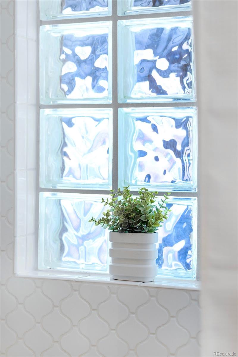 2550 Glencoe Street Denver, CO 80207 - Photo 22 of 32