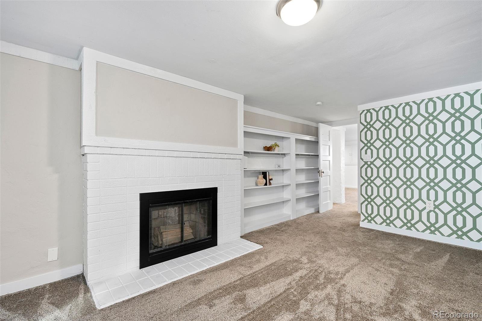 2550 Glencoe Street Denver, CO 80207 - Photo 23 of 32