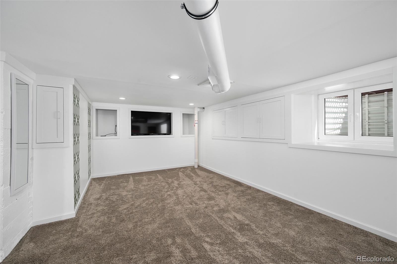 2550 Glencoe Street Denver, CO 80207 - Photo 25 of 32