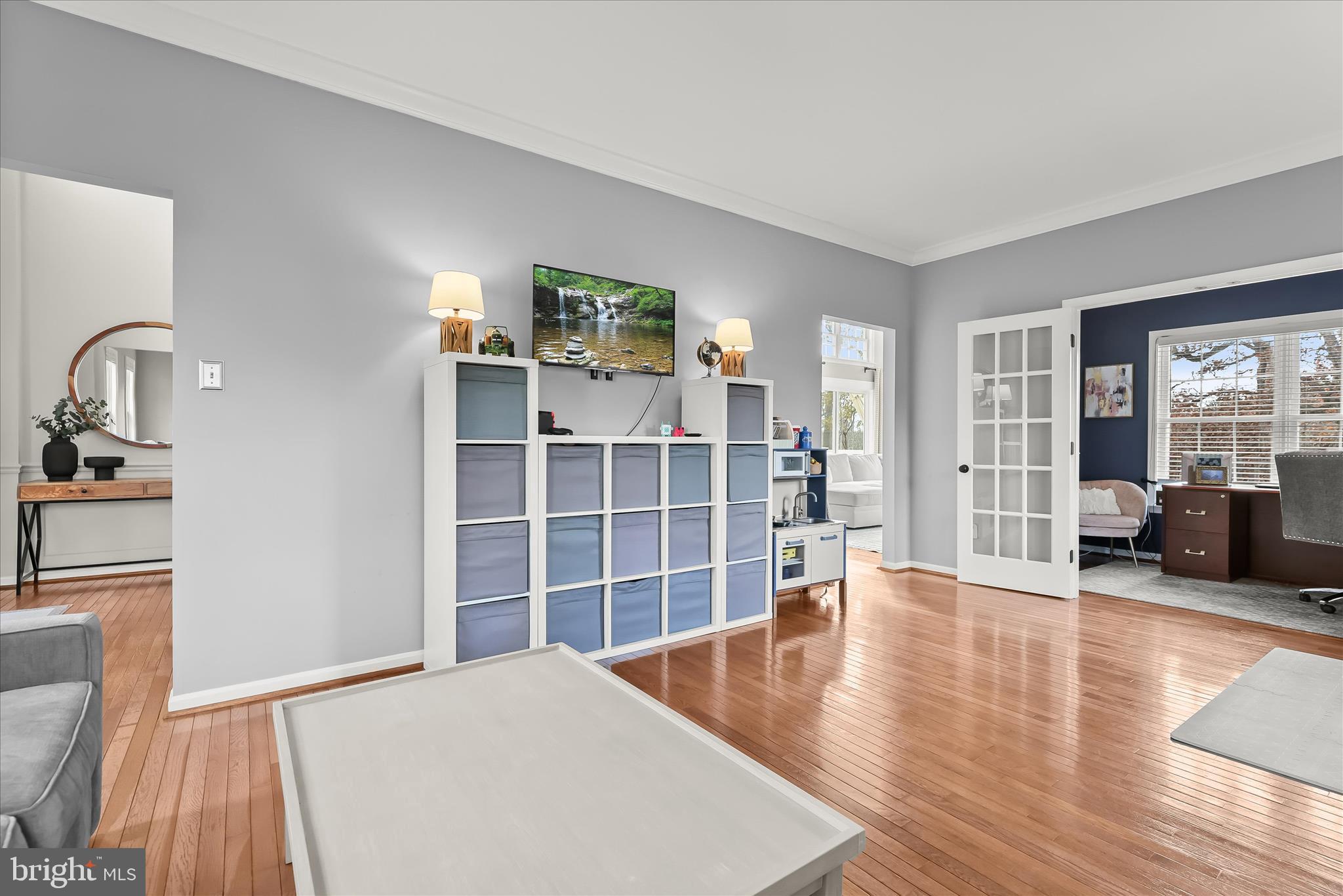 22 Farm Ridge Court Baldwin, MD 21013 - Photo 25 of 57 a view of a livingroom with furniture and wooden floor