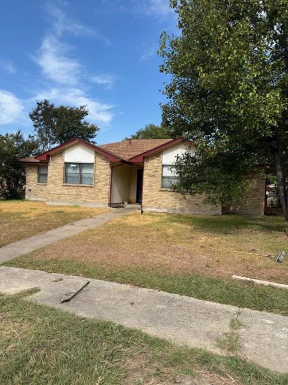 705 Angle Ridge Circle Garland, TX 75043 - Photo 29 of 39 Gallery Image 29