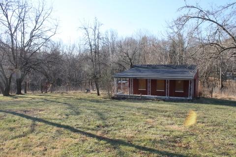 1941 Shady Run Road Vinton, VA 24179 - Photo 8 of 11 Building
