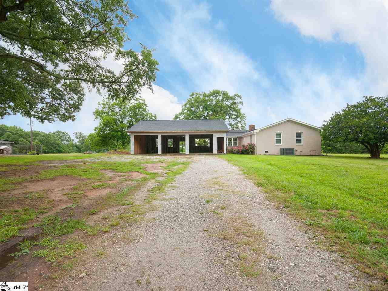 310 Log Shoals Road Greenville, SC 29607 - Photo 2 of 36 Gallery Image 2