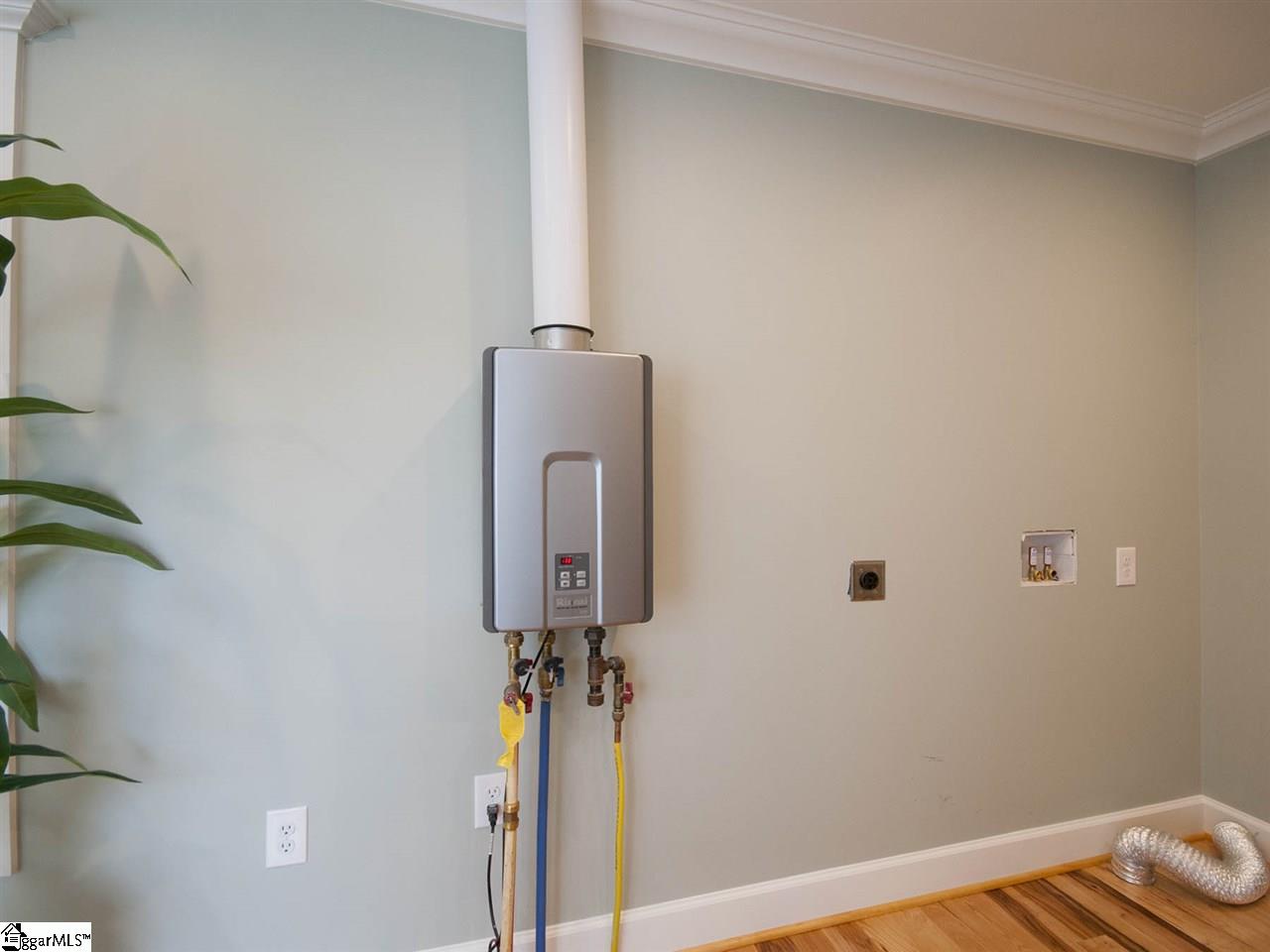 310 Log Shoals Road Greenville, SC 29607 - Photo 11 of 36 Gallery Image 11
