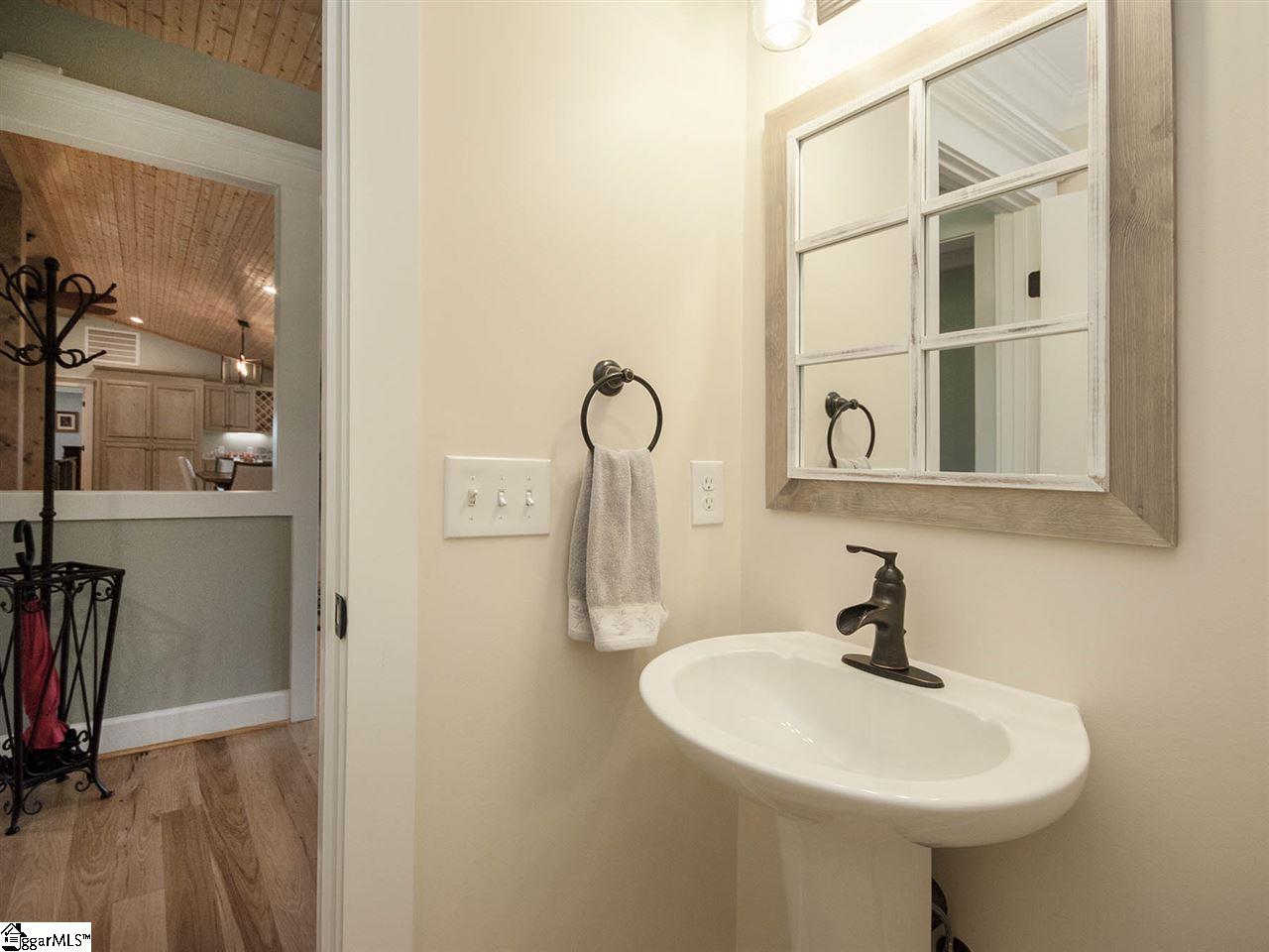 310 Log Shoals Road Greenville, SC 29607 - Photo 13 of 36 Gallery Image 13