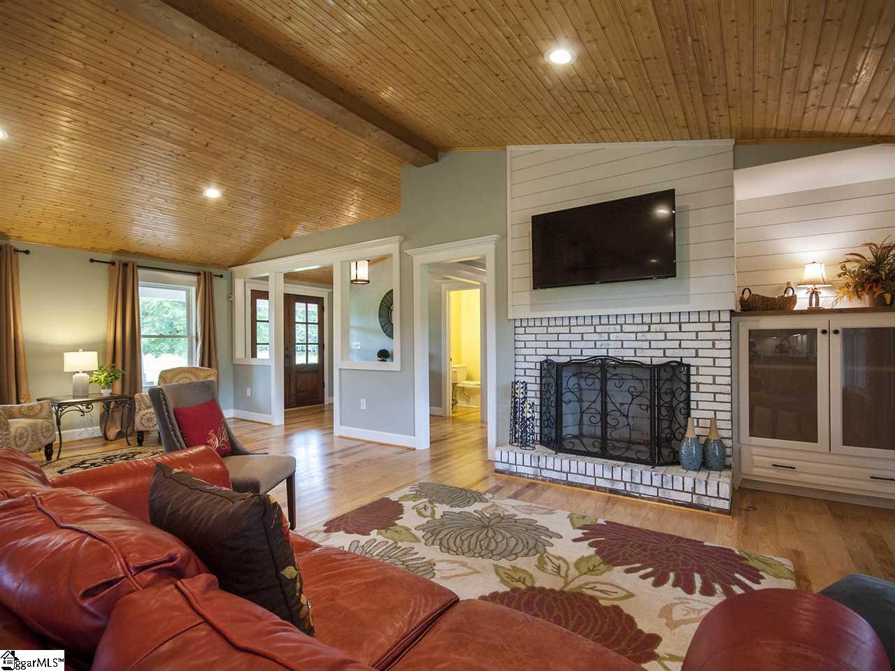 310 Log Shoals Road Greenville, SC 29607 - Photo 17 of 36 Gallery Image 17