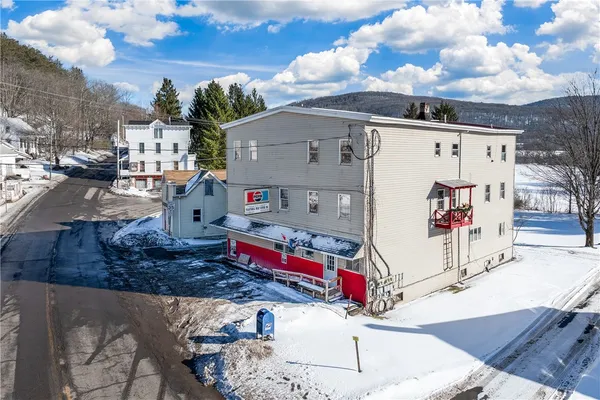 $600 | 51996 State Highway, Unit 1, Bloomville, NY 13739