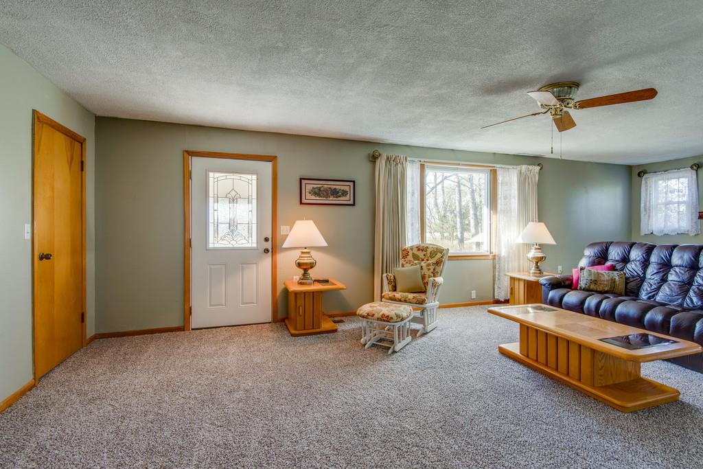 402 Furnace Hollow Road Dickson, TN 37055 - Photo 4 of 29 Gallery Image 4