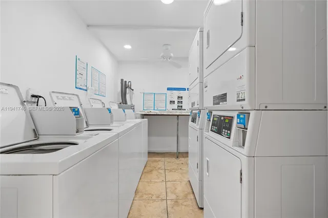 $240,000 | 8607 Southwest 68th Court, Unit 5, Pinecrest, FL 33156