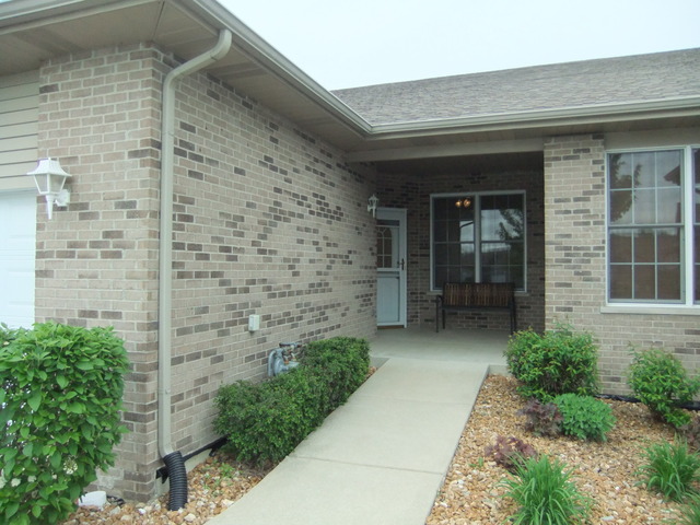 19242 104th Avenue Mokena, IL 60448 - Photo 2 of 18