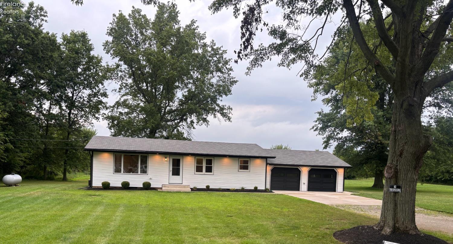 2838 Chapel Street Collins, OH 44826 - Photo 1 of 24 Gallery Image 1