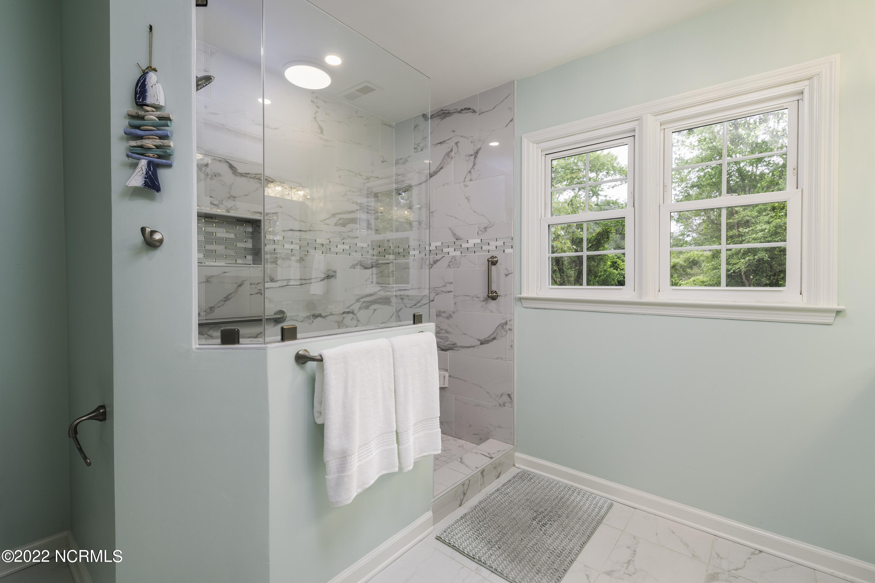558 Deer Run Road New Bern, NC 28562 - Photo 26 of 60 Master Bathroom