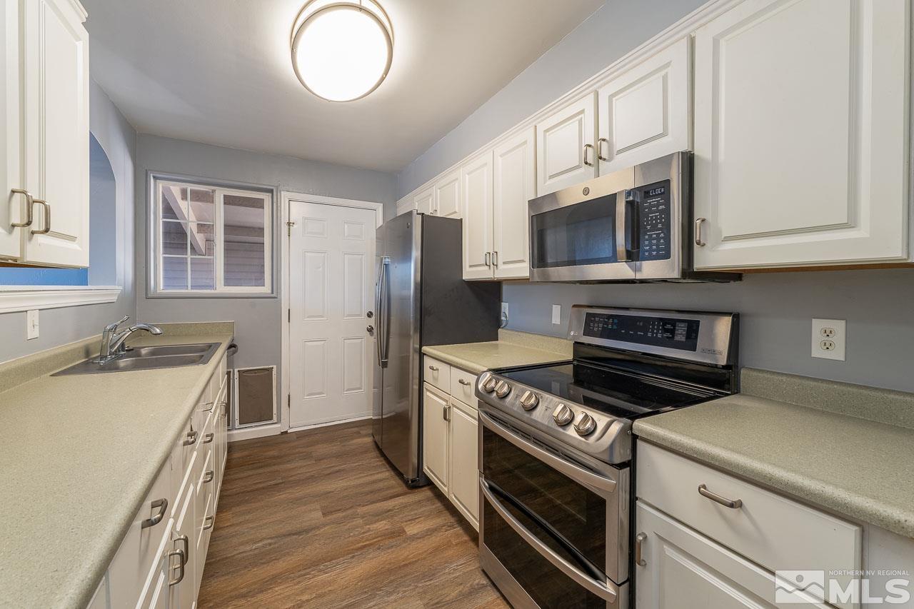 13162 Mt Logan Street Reno, NV 89506 - Photo 8 of 22 Photo 8