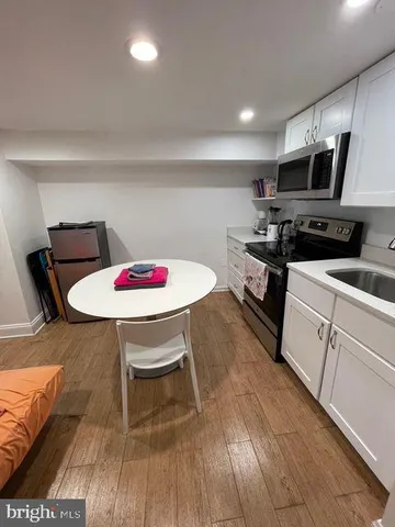 $3,300 | 1322 Ridge Place Southeast, Washington, DC 20020