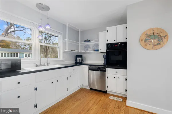 $450,000 | 110 Yewell Road, Queenstown, MD 21658