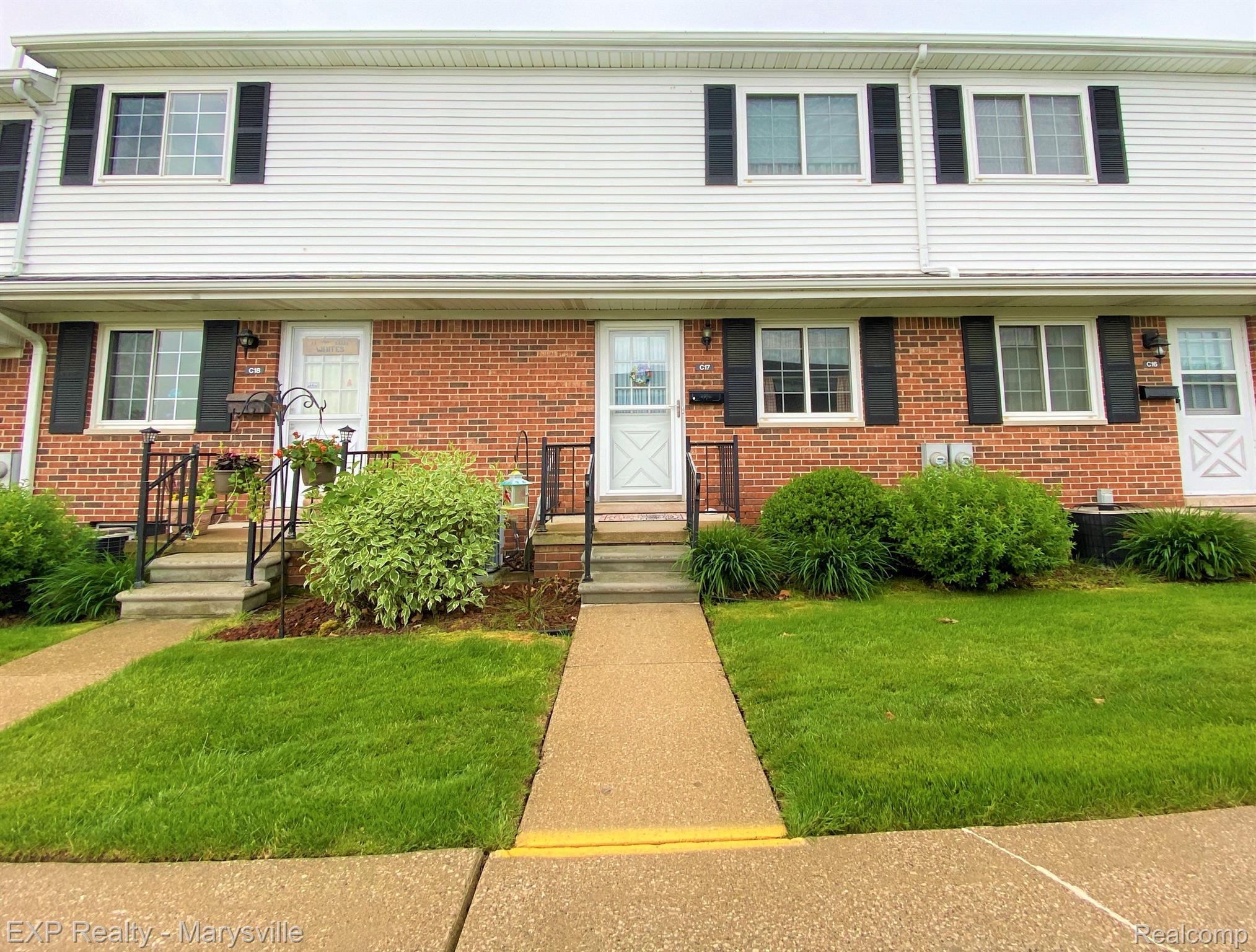 125 Cuttle Road, Unit C17 Marysville, MI 48040 - Photo 1 of 12 Gallery Image 1