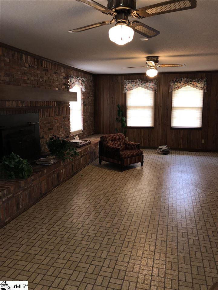 423 Free Bridge Road Ware Shoals, SC 29692 - Photo 3 of 17