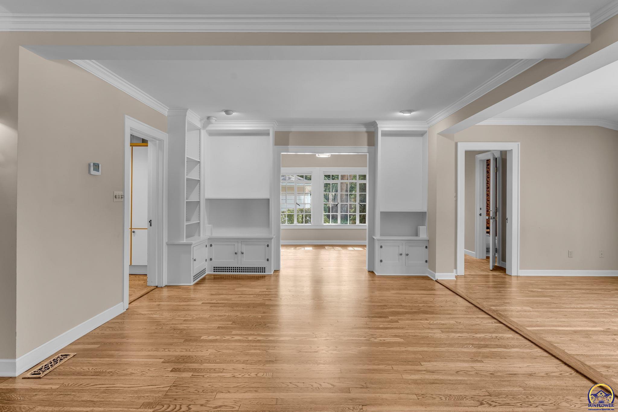 2 Southwest Westboro Place Topeka, KS 66604 - Photo 9 of 28