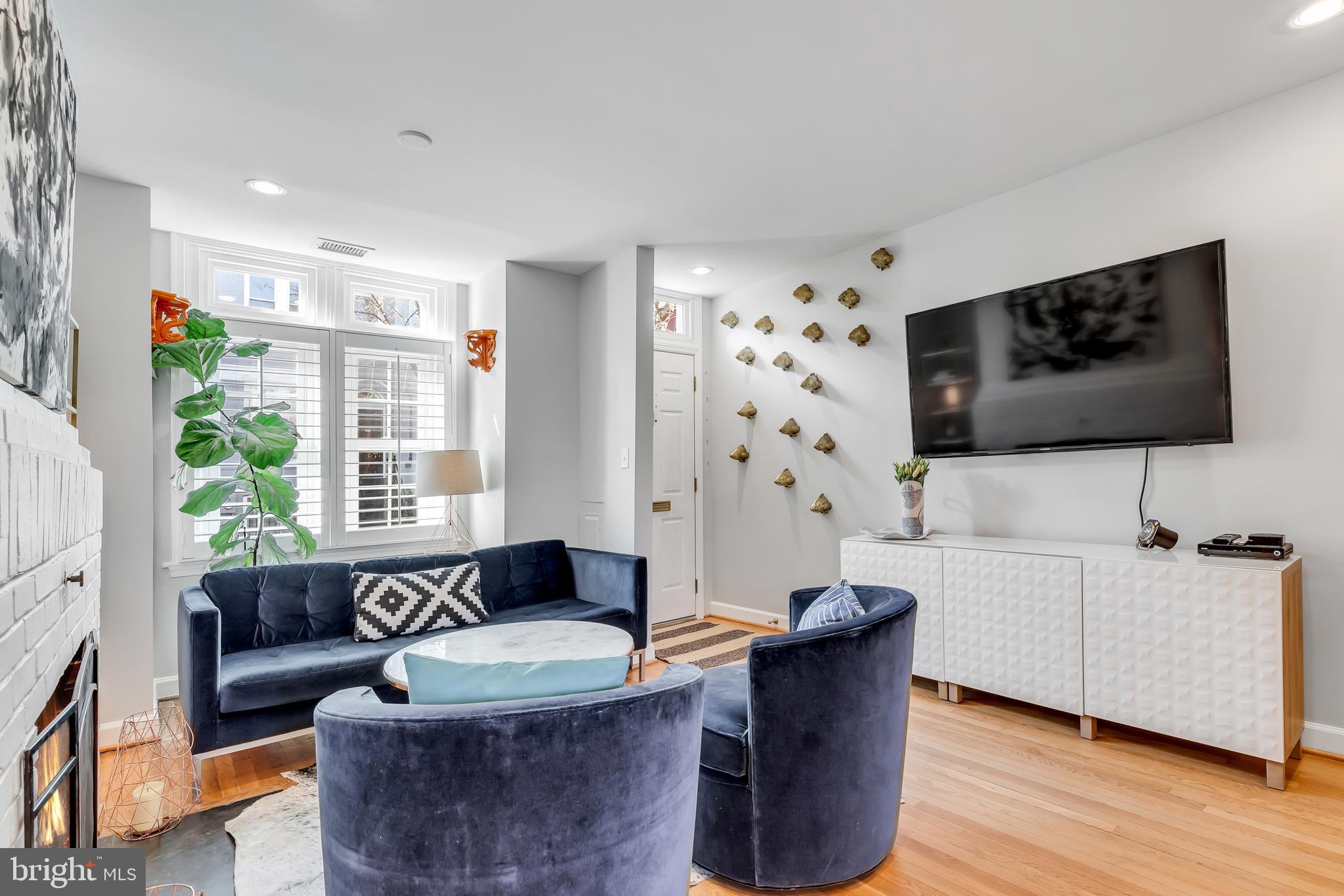 1222 Linden Place Northeast Washington, DC 20002 - Photo 4 of 22