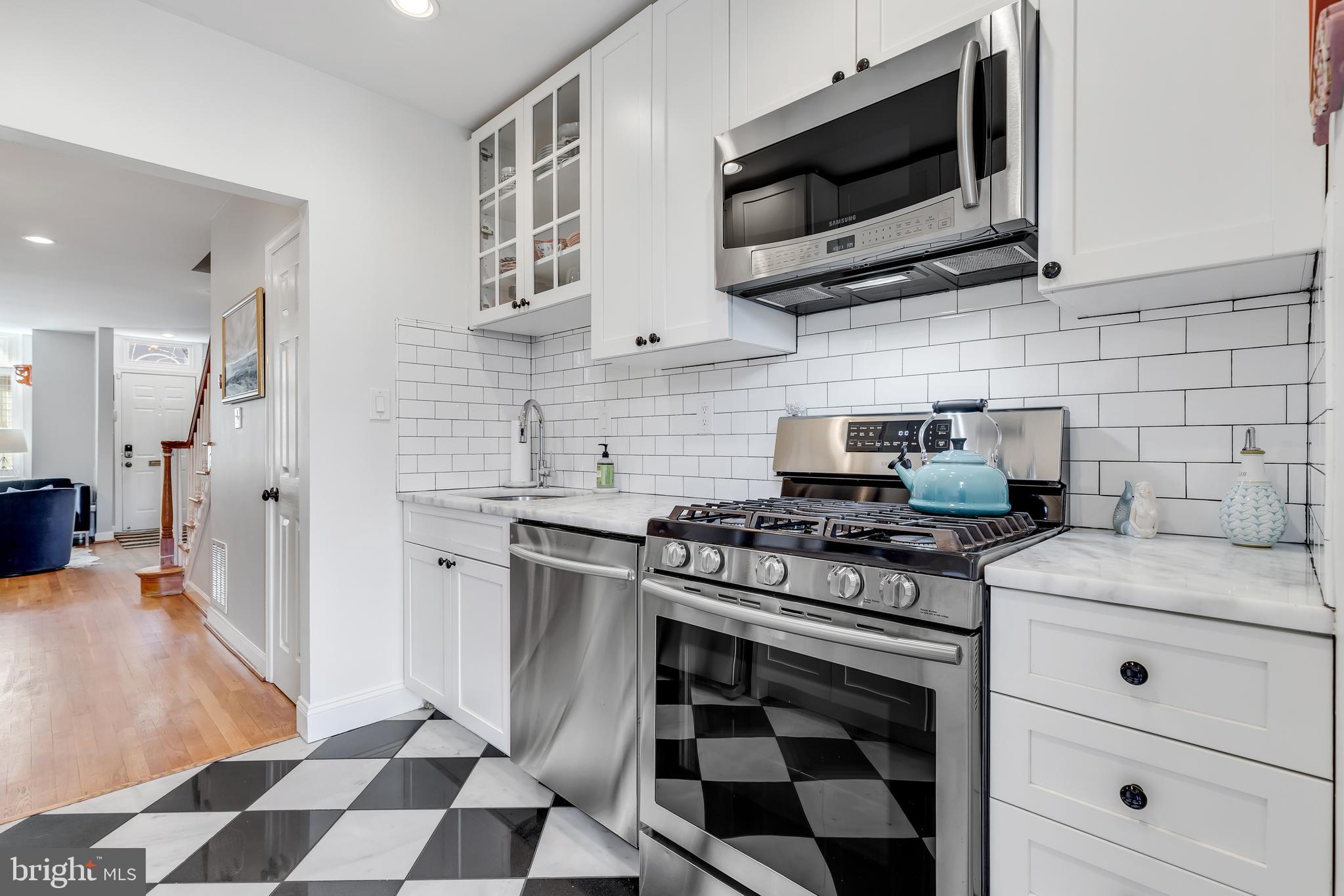 1222 Linden Place Northeast Washington, DC 20002 - Photo 9 of 22