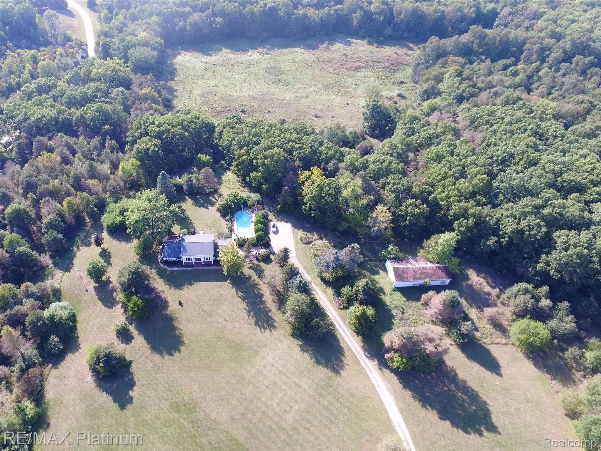 7525 Fisher Road Howell, MI 48855 - Photo 50 of 54 overhead.JPG