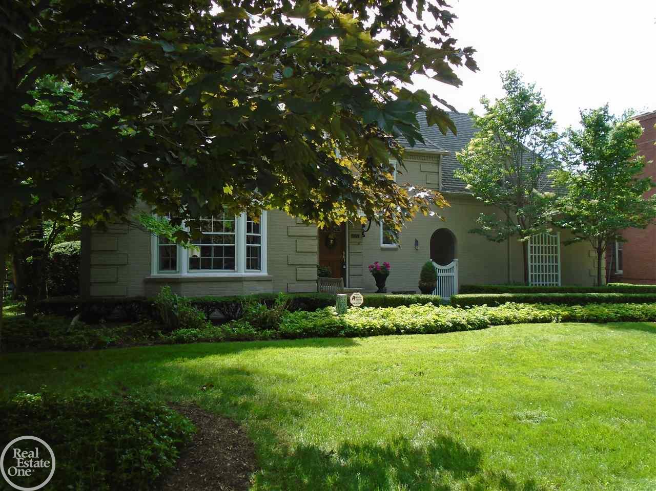 671 Westchester Road Grosse Pointe Park, MI 48230 - Photo 4 of 71