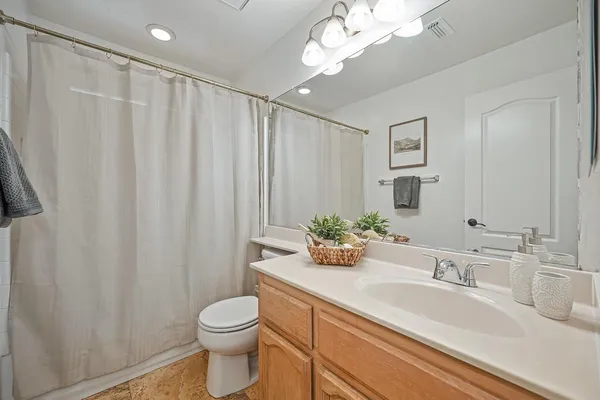 $637,000 | 110 Royalton Circle, Folsom, CA 95630