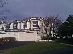 $2,800 | 839 Dracut Lane, Schaumburg, IL 60173