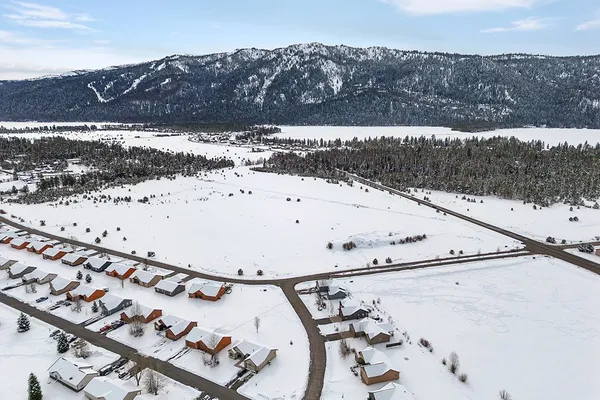 $529,900 | 35 Moore Road, Donnelly, ID 83615