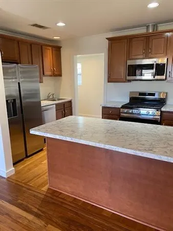 $1,520 | 320 East Avenue, Harahan, LA 70123