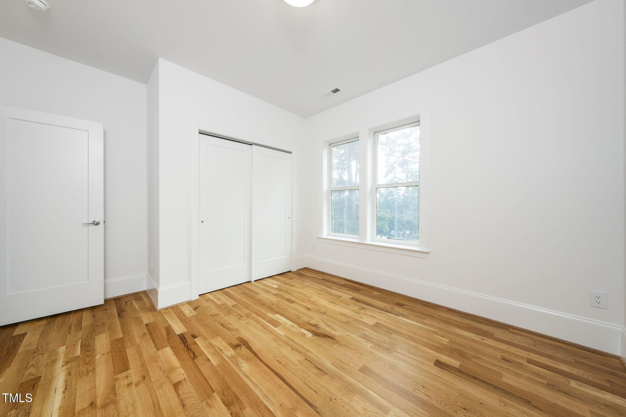1332 Duplin Road Raleigh, NC 27607 - Photo 33 of 50 30-web-or-mls-1332 Duplin Rd-37
